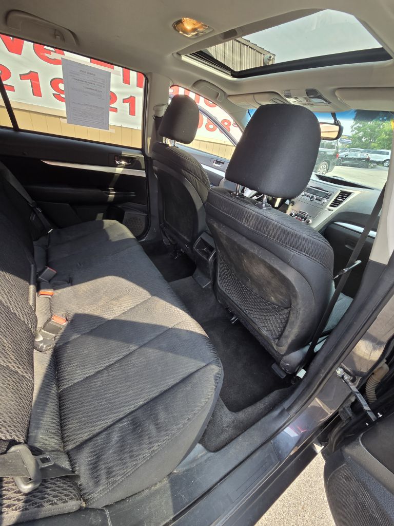 Photo 14 of this SUBARU OUTBACK