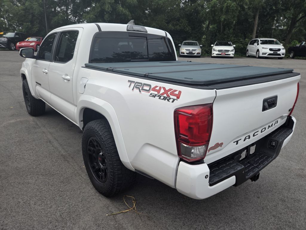 Photo 5 of this TOYOTA TACOMA