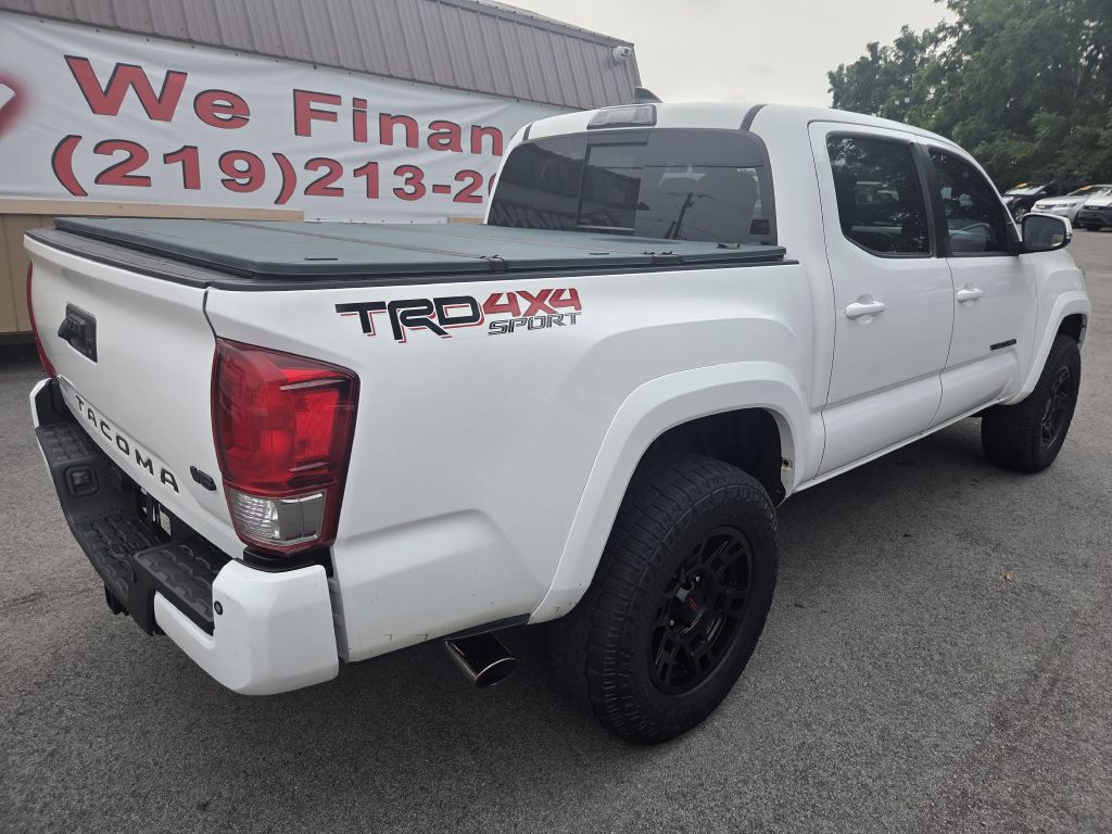 Photo 6 of this TOYOTA TACOMA