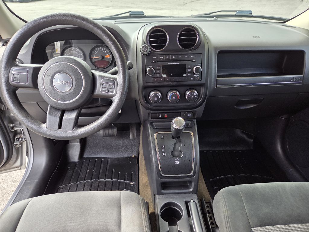 Photo 21 of this JEEP PATRIOT