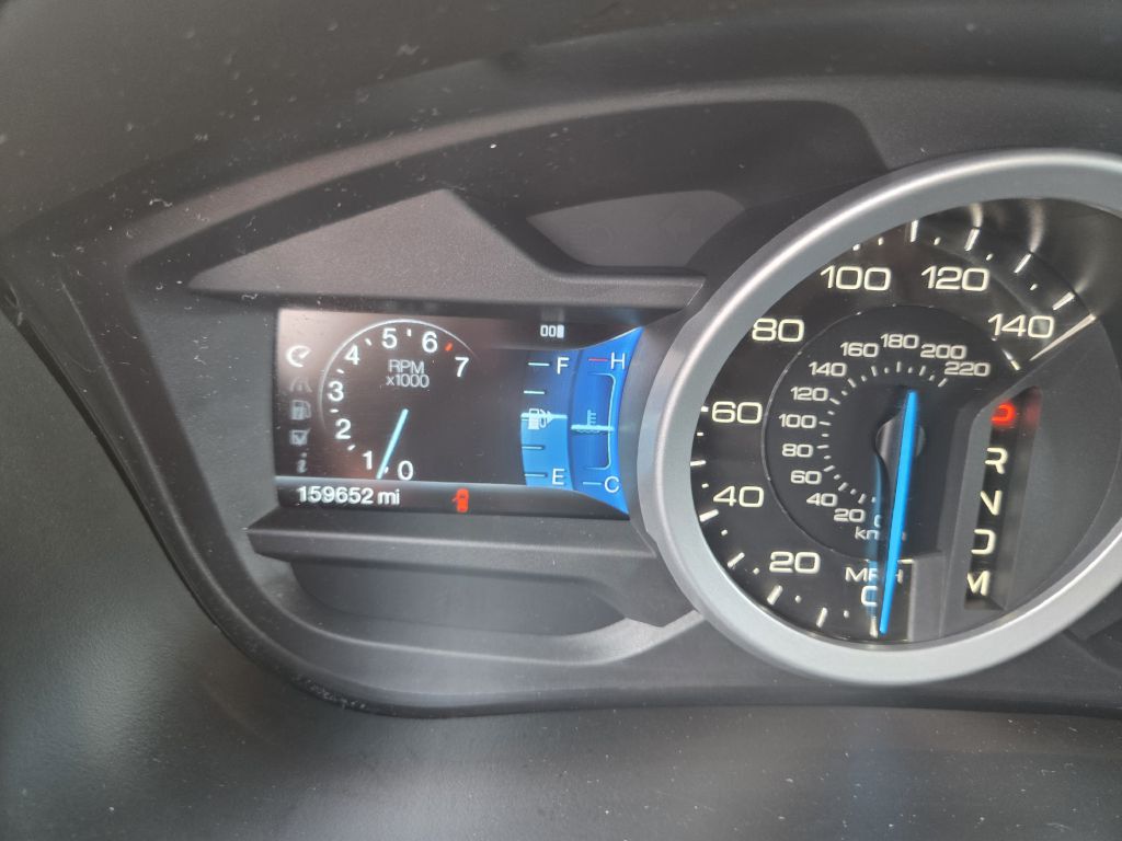 Photo 25 of this FORD EXPLORER