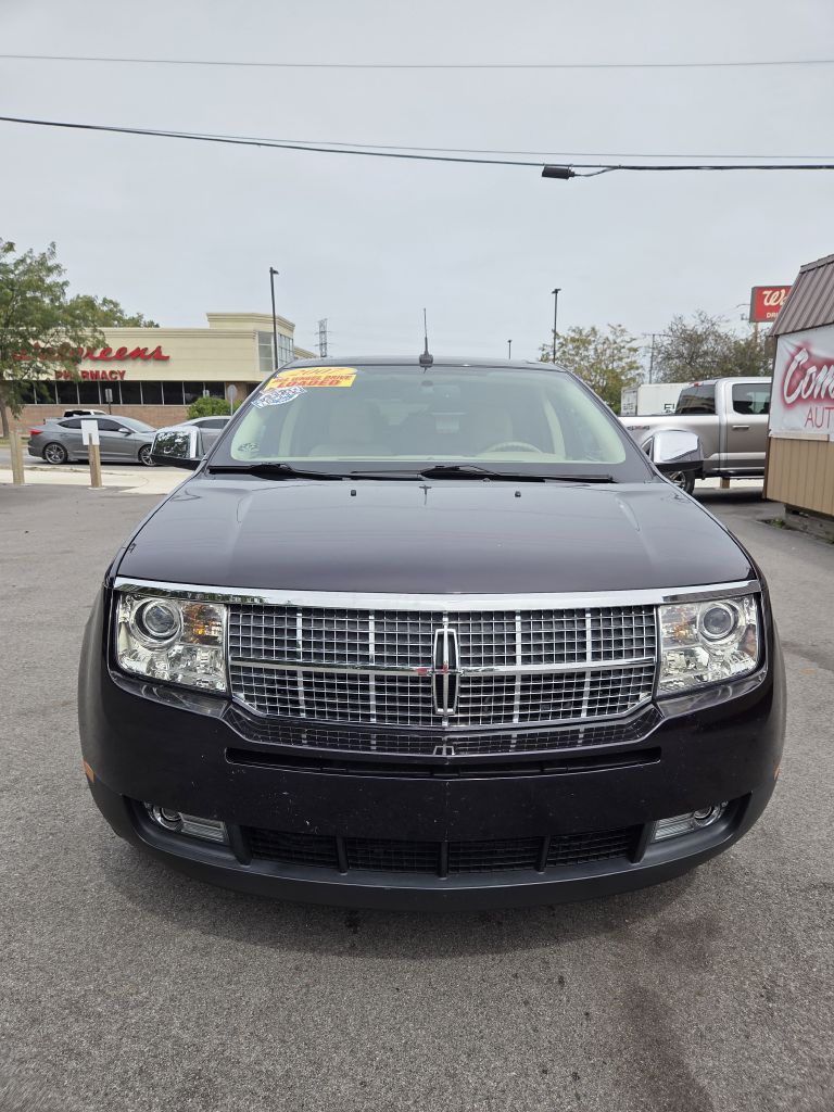 Photo 2 of this LINCOLN MKX