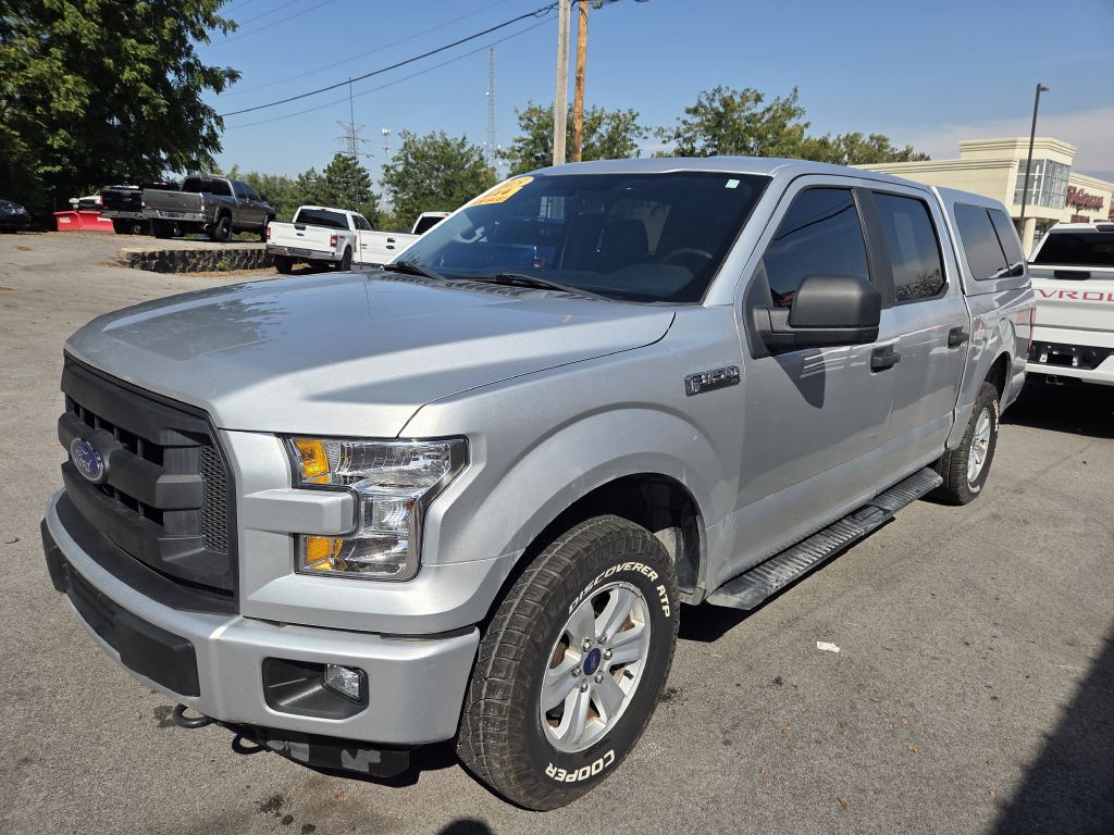 Photo 4 of this FORD F150
