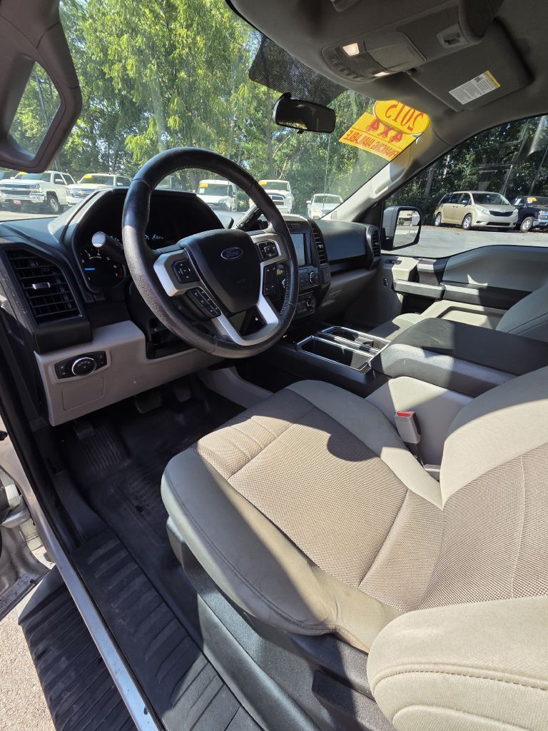 Photo 10 of this FORD F150