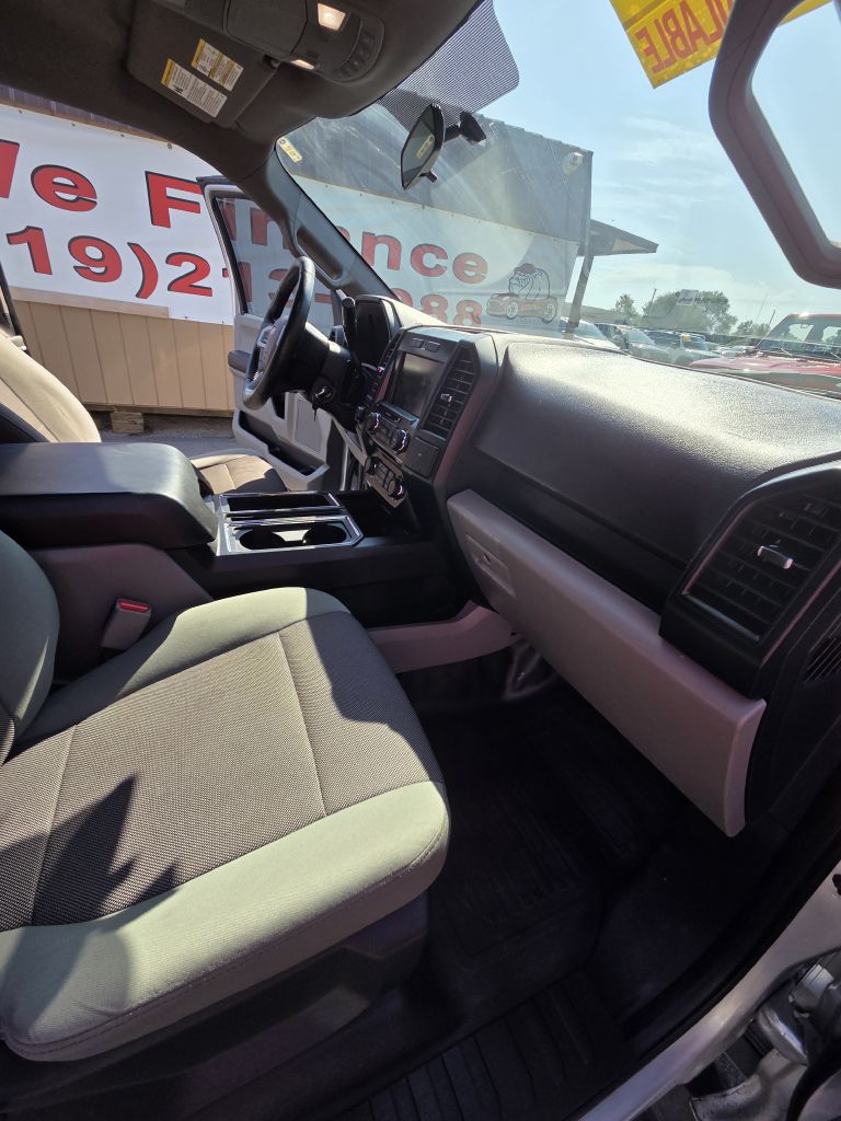 Photo 20 of this FORD F150