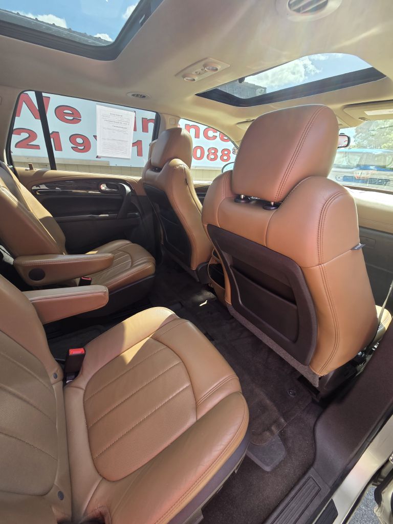 Photo 20 of this BUICK ENCLAVE