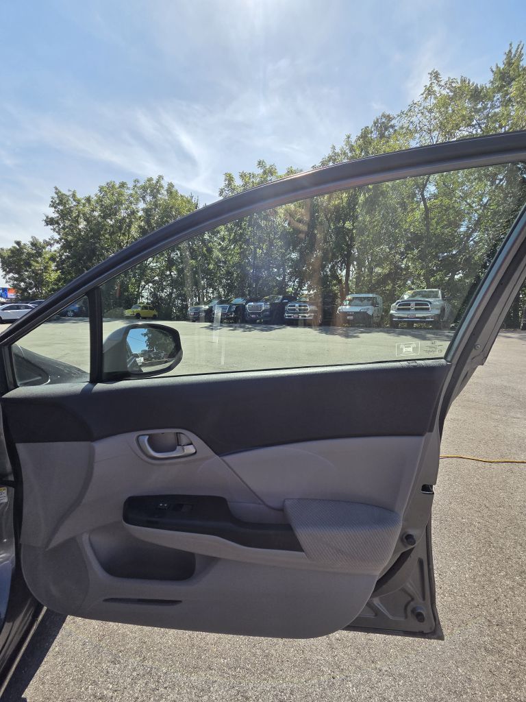 Photo 19 of this HONDA CIVIC