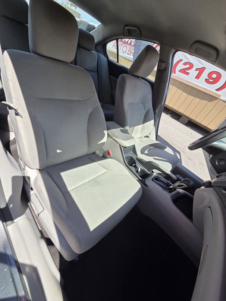 Photo 21 of this HONDA CIVIC