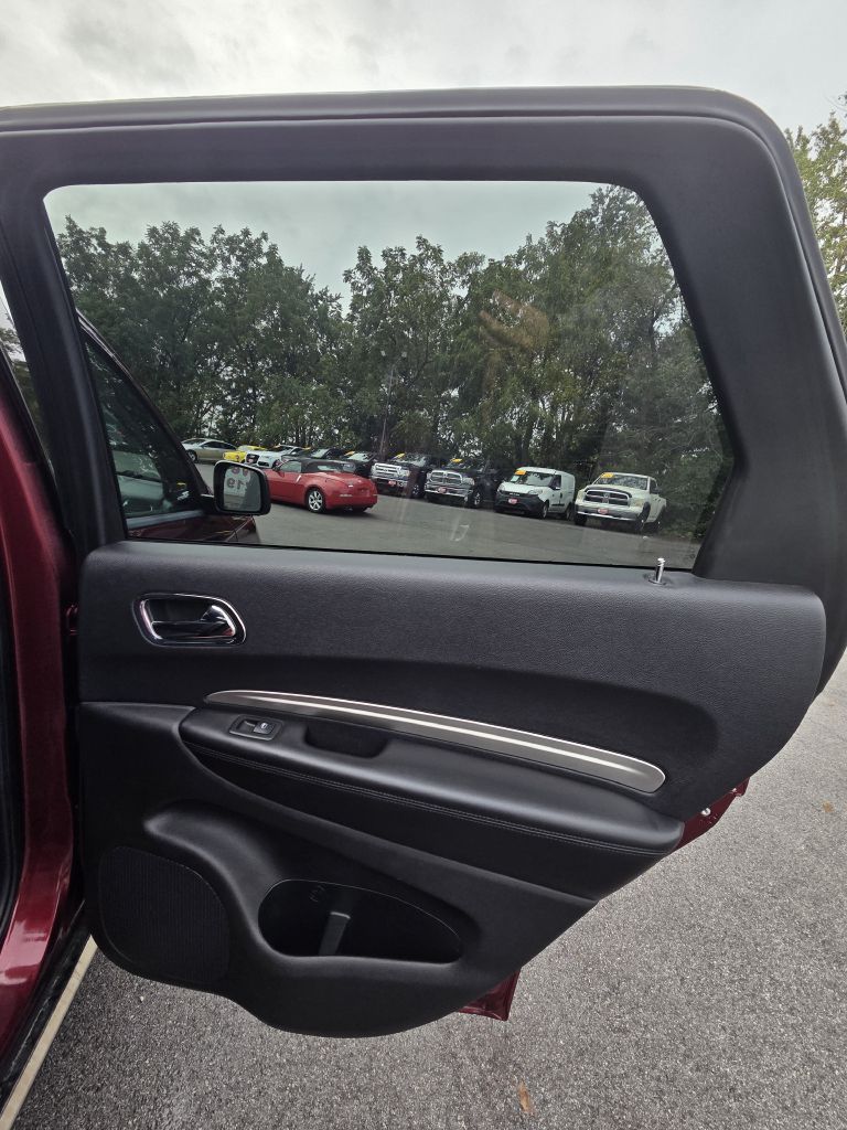 Photo 18 of this DODGE DURANGO