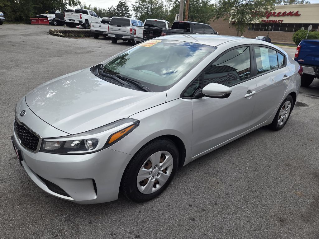 Photo 4 of this KIA FORTE