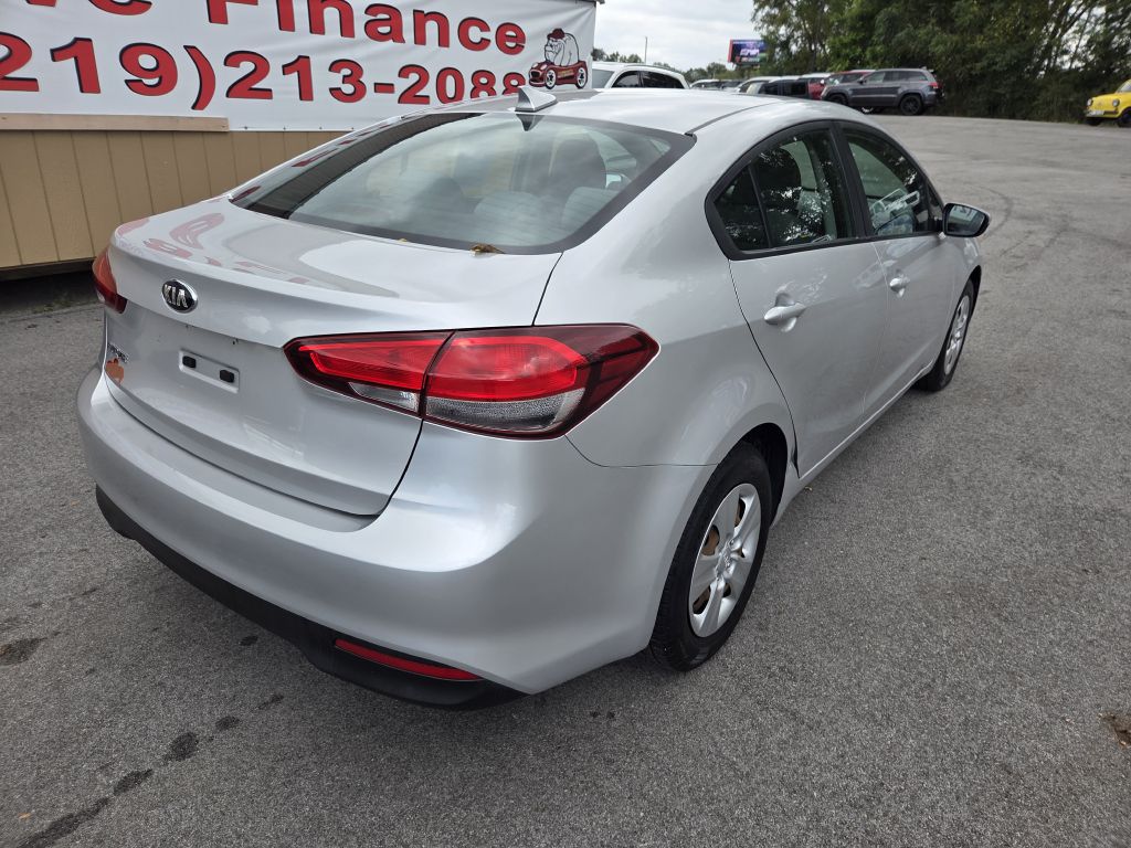 Photo 6 of this KIA FORTE