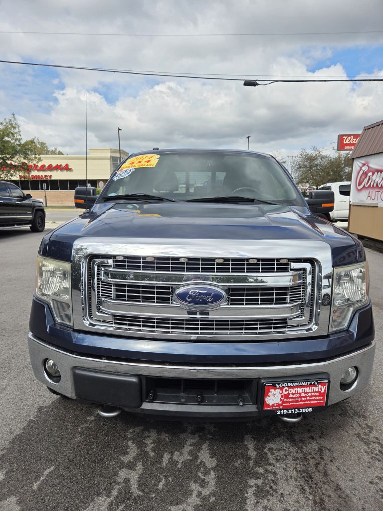 Photo 2 of this FORD F150