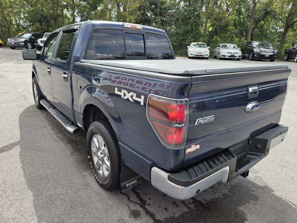 Photo 4 of this FORD F150