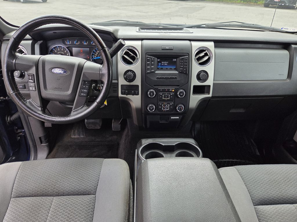 Photo 21 of this FORD F150