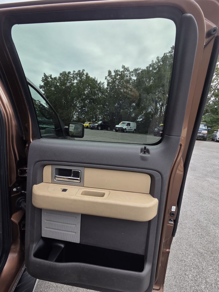 Photo 18 of this FORD F150