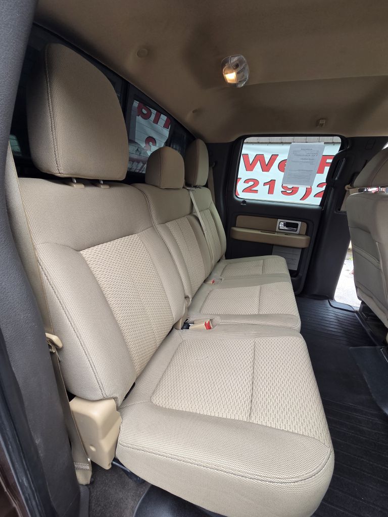 Photo 19 of this FORD F150