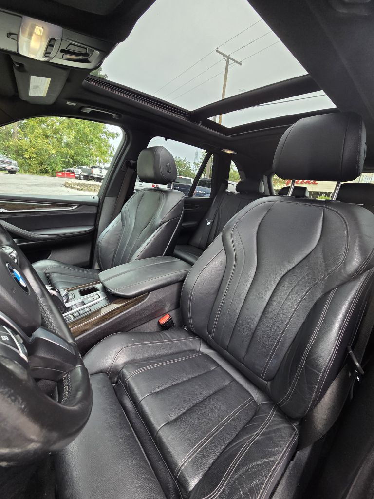 Photo 12 of this BMW X5