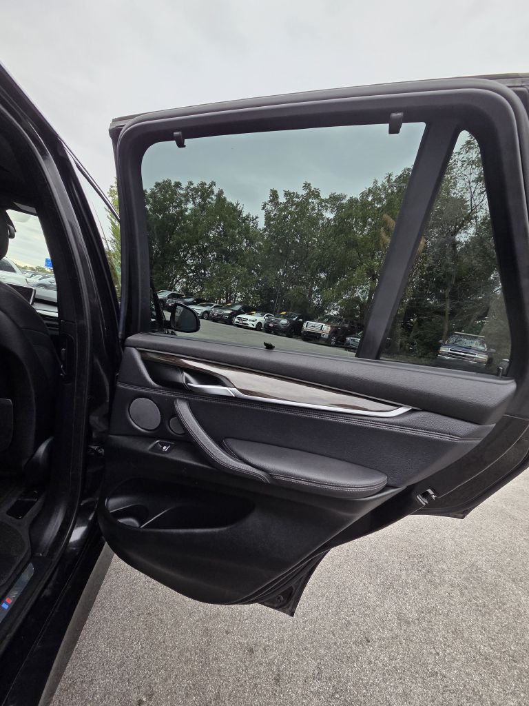 Photo 16 of this BMW X5