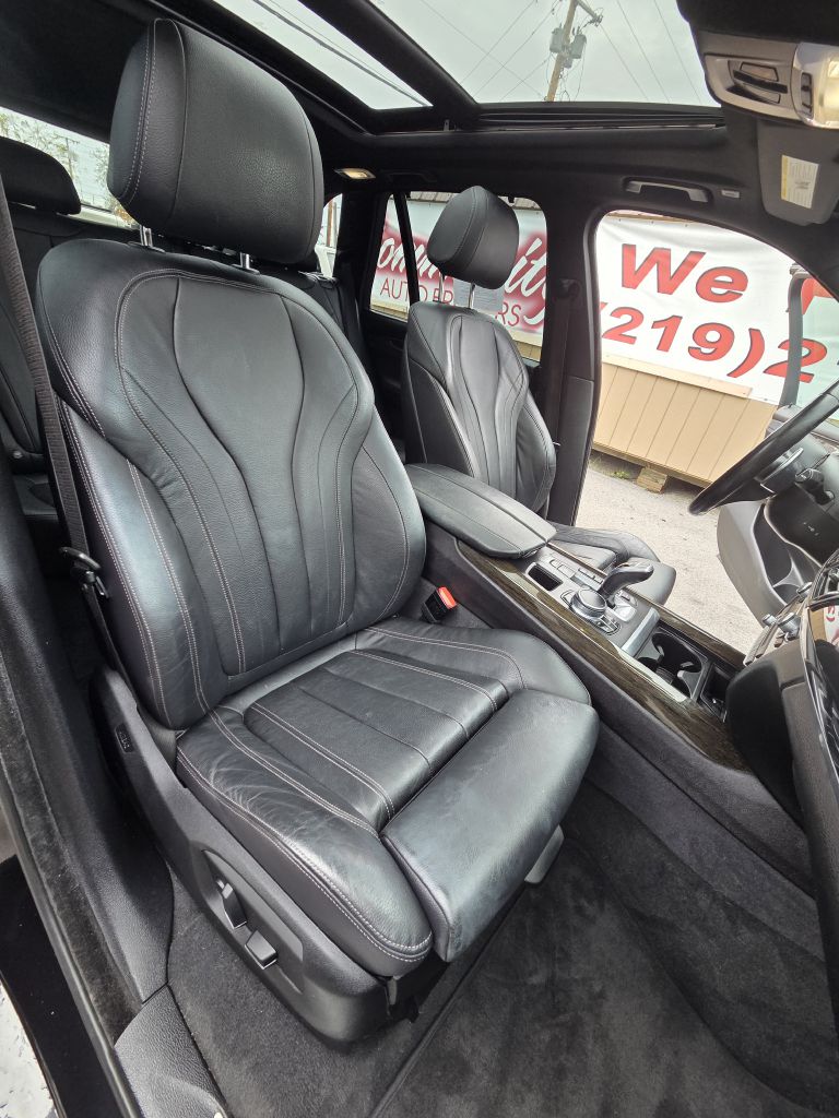 Photo 21 of this BMW X5