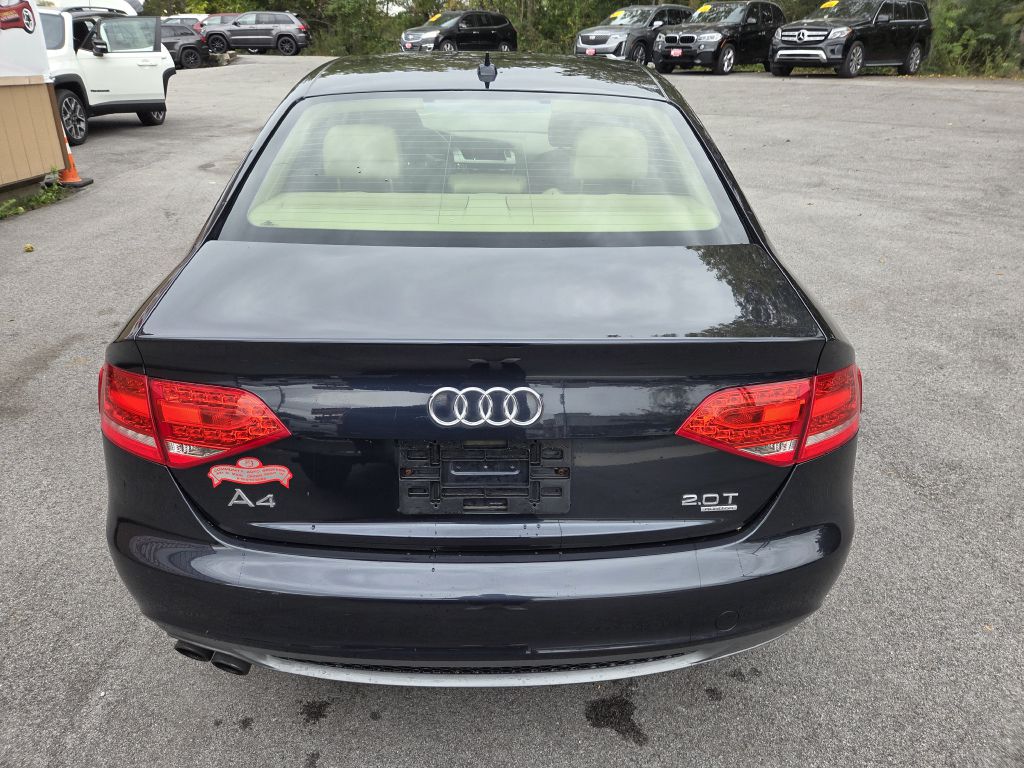 Photo 8 of this AUDI A4