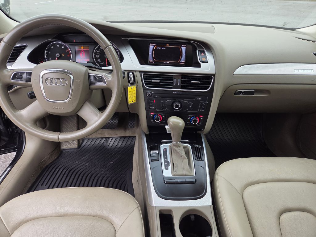 Photo 22 of this AUDI A4