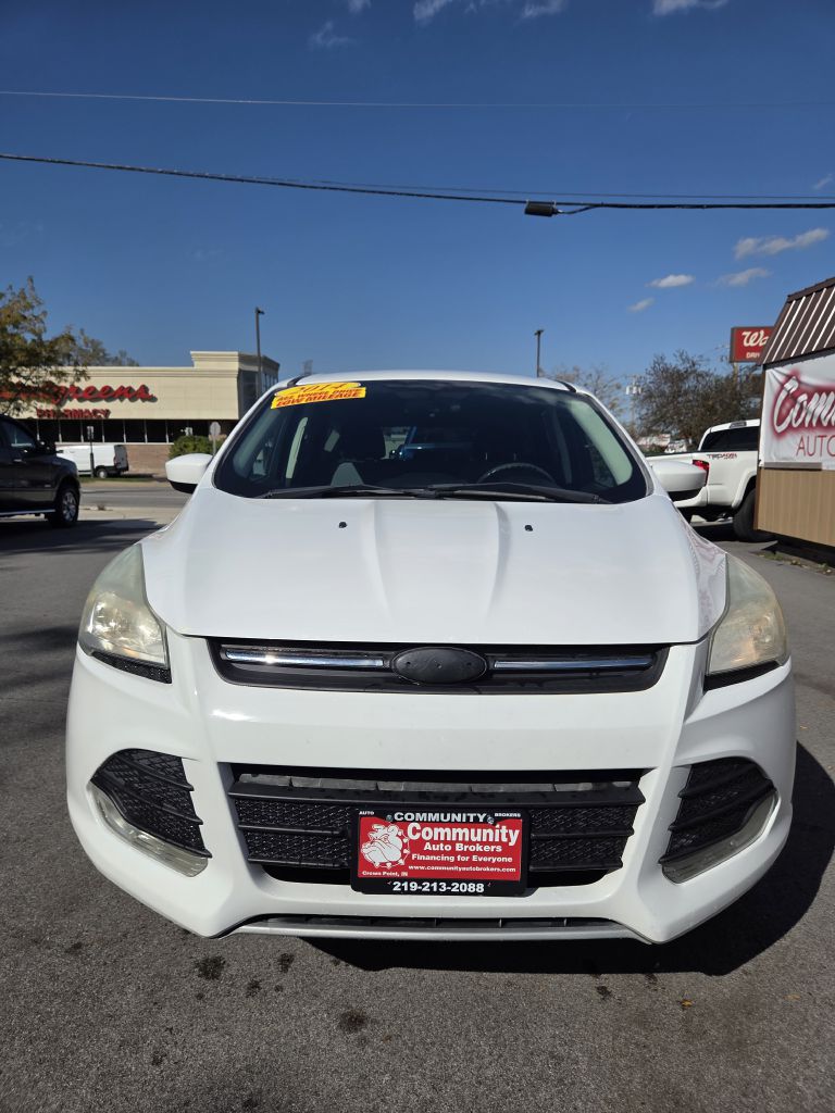 Photo 2 of this FORD ESCAPE