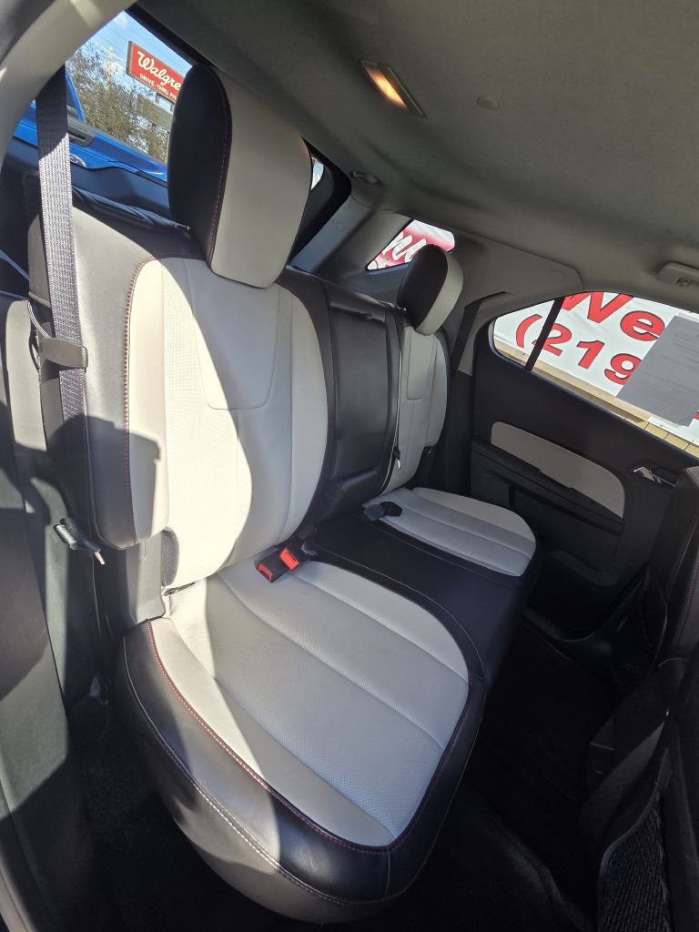 Photo 18 of this CHEVROLET EQUINOX