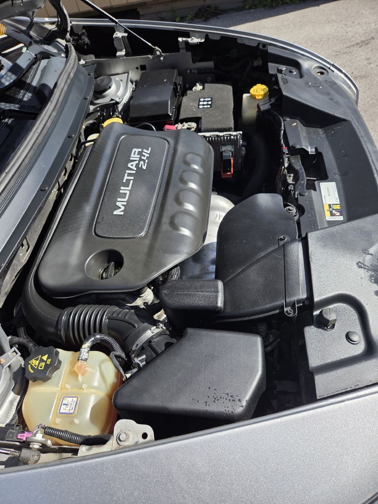 Photo 26 of this JEEP CHEROKEE