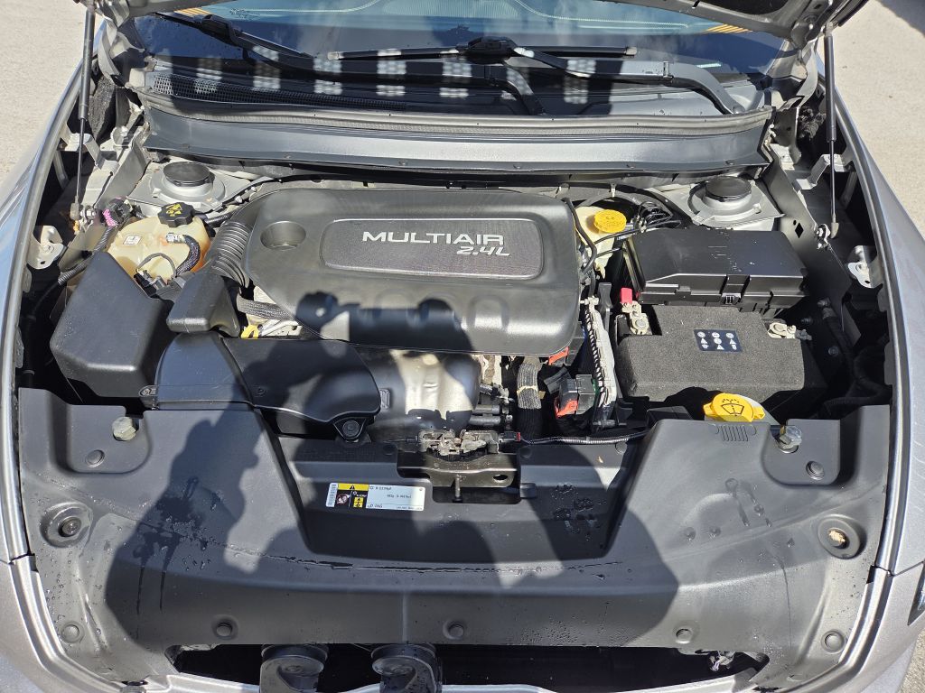 Photo 27 of this JEEP CHEROKEE