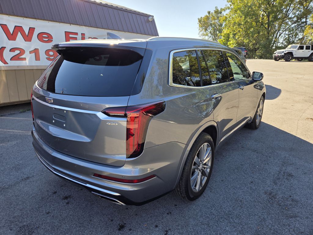 Photo 6 of this CADILLAC XT6
