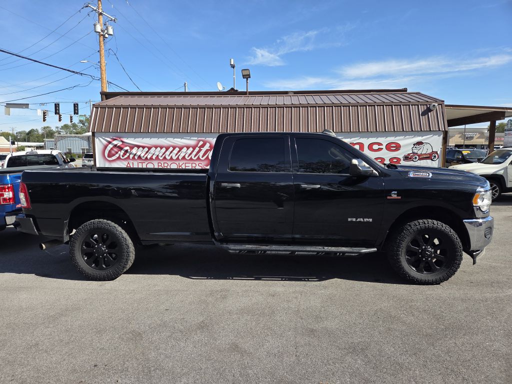 Photo 3 of this RAM 2500