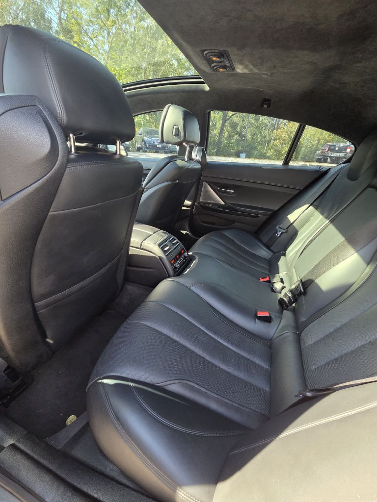 Photo 15 of this BMW 650