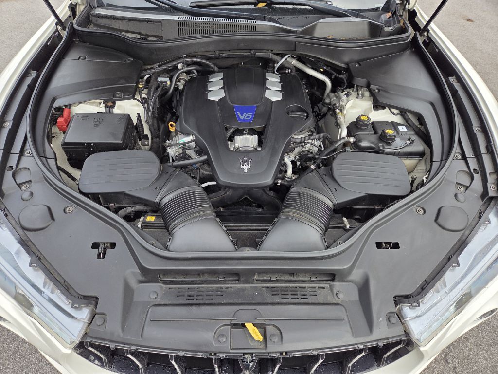 Photo 26 of this MASERATI LEVANTE