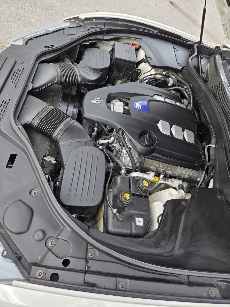 Photo 27 of this MASERATI LEVANTE