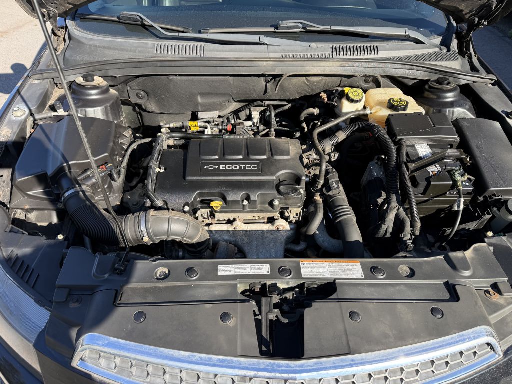 Photo 25 of this CHEVROLET CRUZE