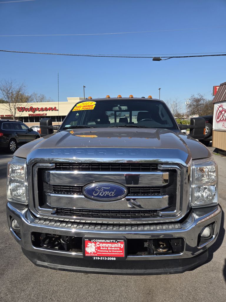 Photo 2 of this FORD F250