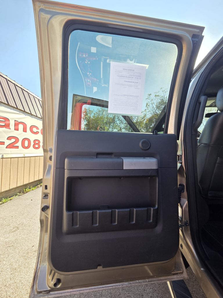 Photo 11 of this FORD F250