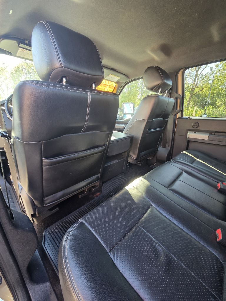 Photo 12 of this FORD F250