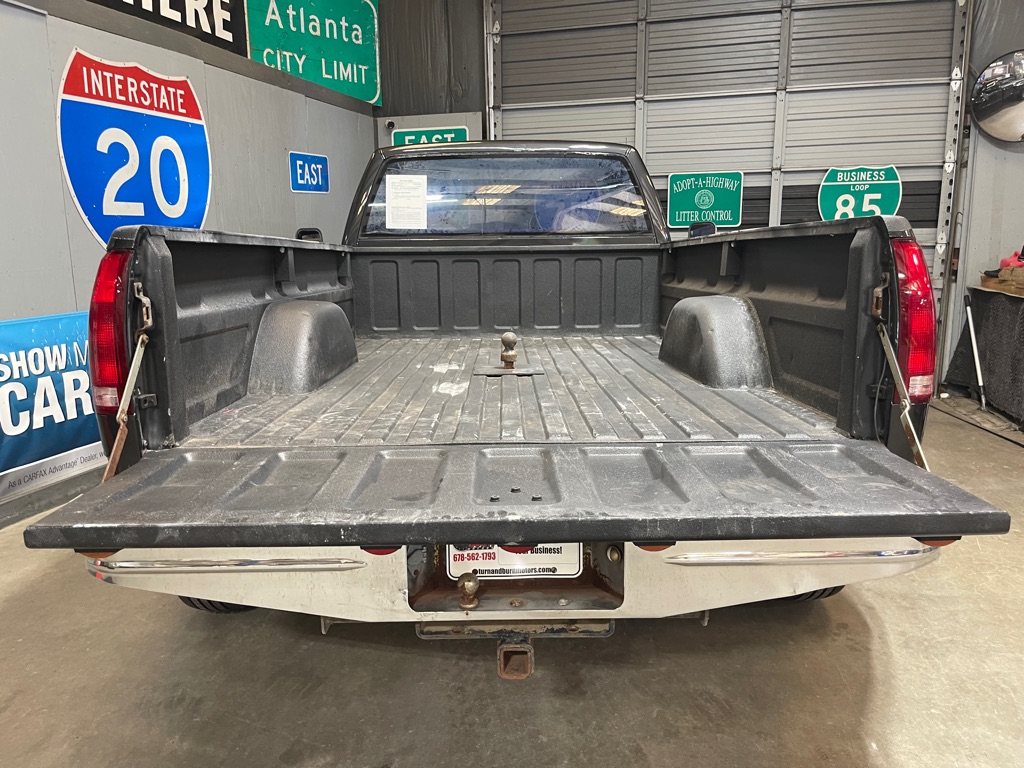 Photo 6 of this CHEVROLET C/K 3500 SERIES