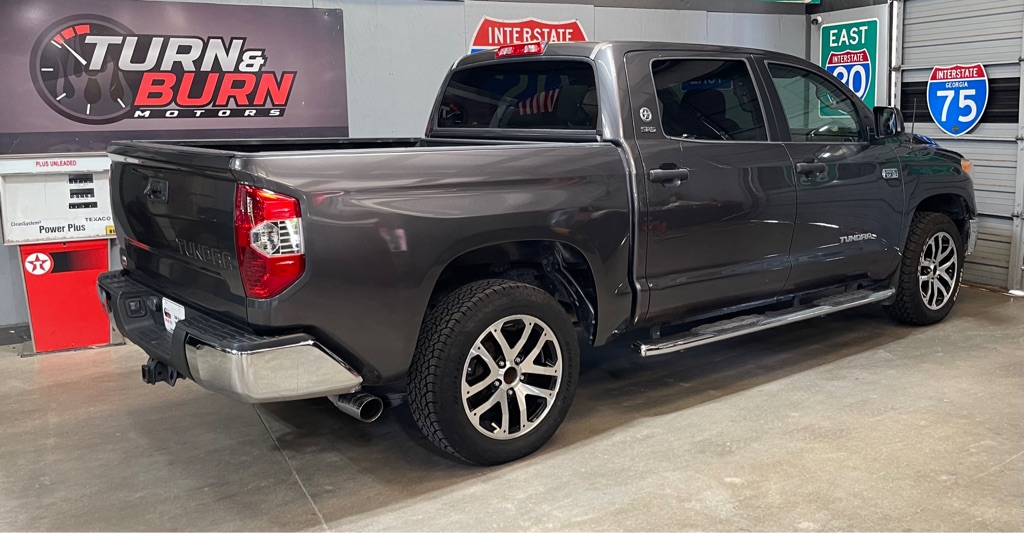 Photo 5 of this TOYOTA TUNDRA