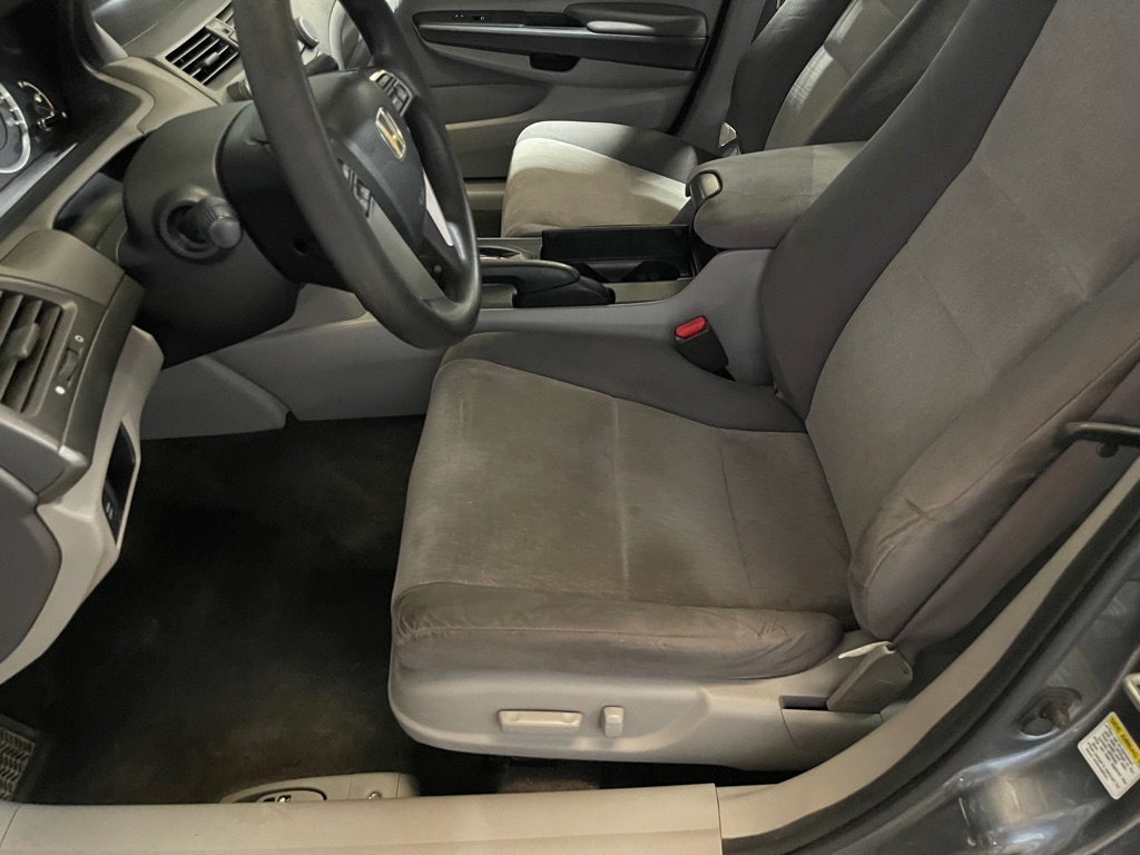 Photo 10 of this HONDA ACCORD