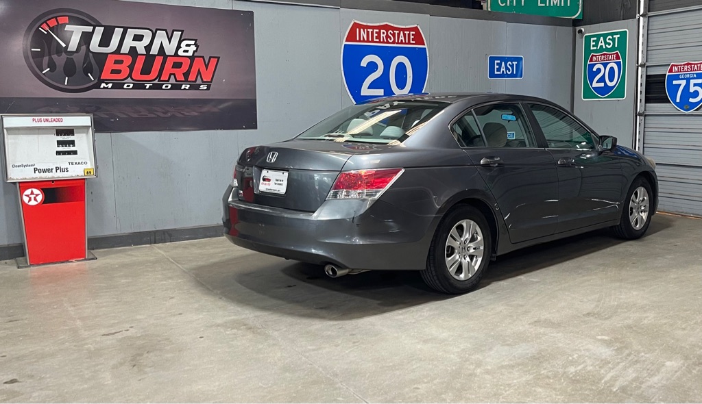 Photo 4 of this HONDA ACCORD