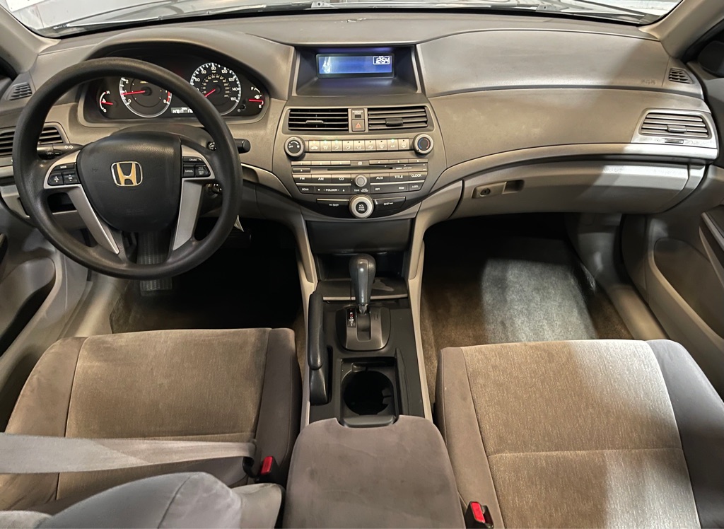 Photo 15 of this HONDA ACCORD