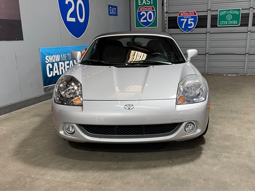 Photo 2 of this TOYOTA MR2 SPYDER