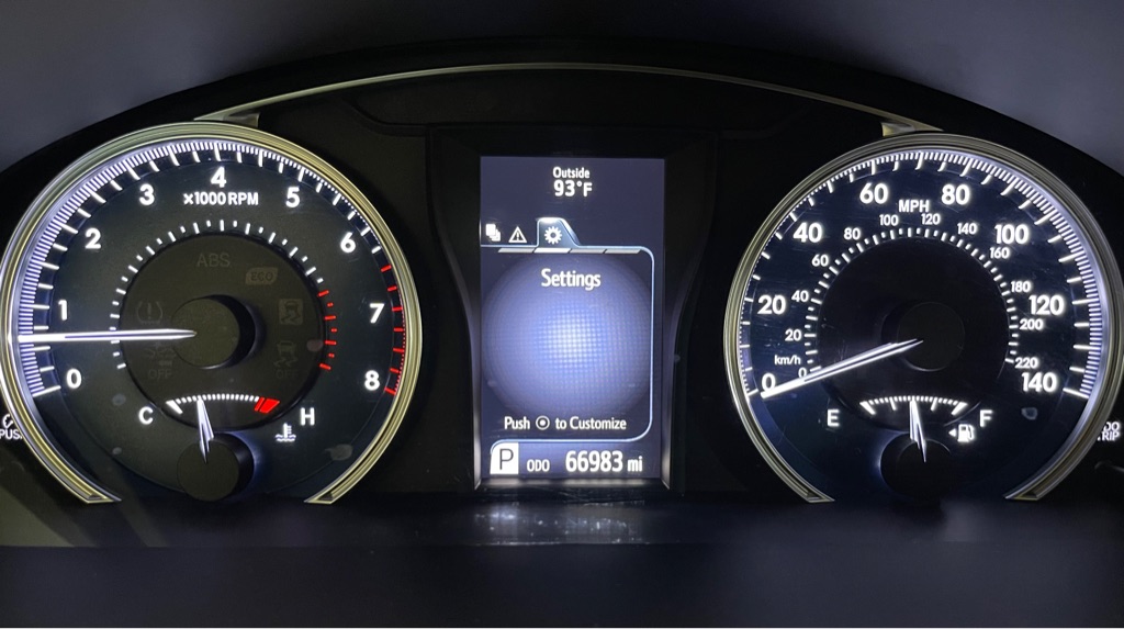 Photo 11 of this TOYOTA CAMRY