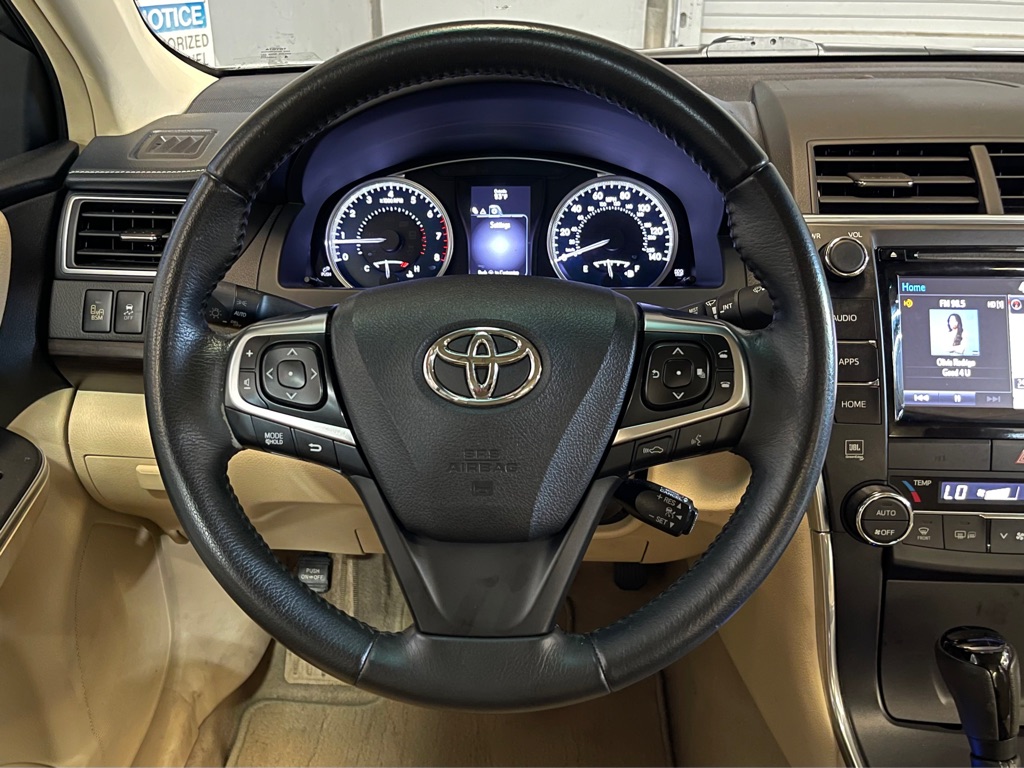 Photo 12 of this TOYOTA CAMRY