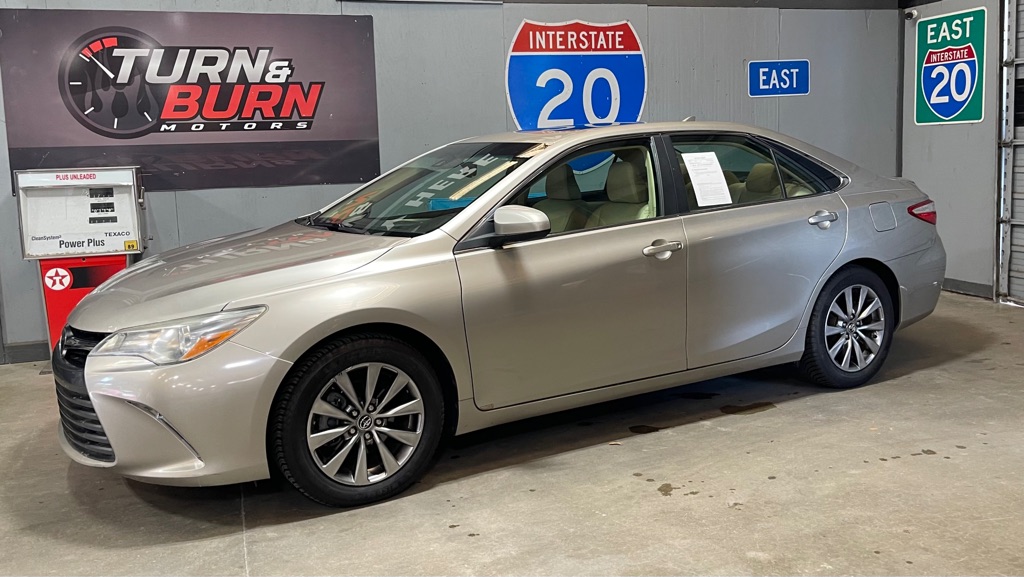 Photo 3 of this TOYOTA CAMRY