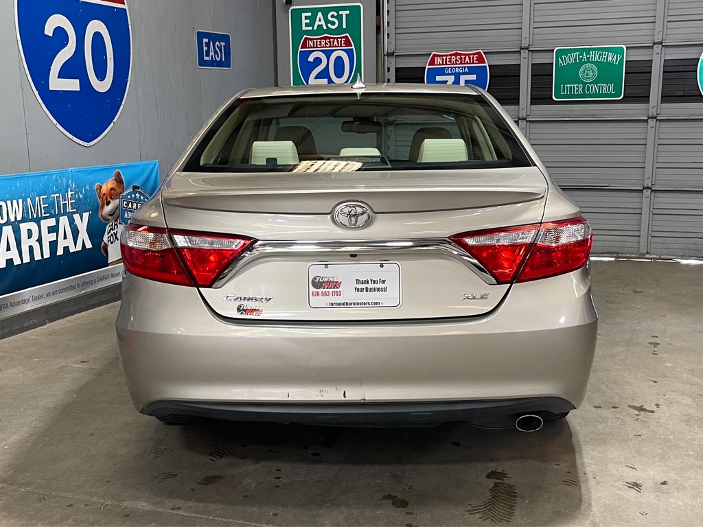 Photo 6 of this TOYOTA CAMRY