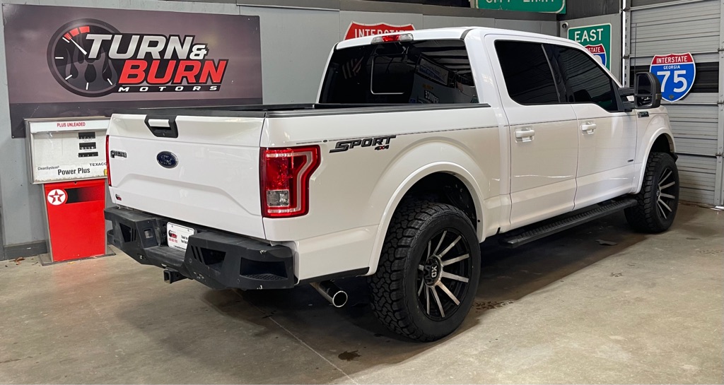 Photo 4 of this FORD F-150
