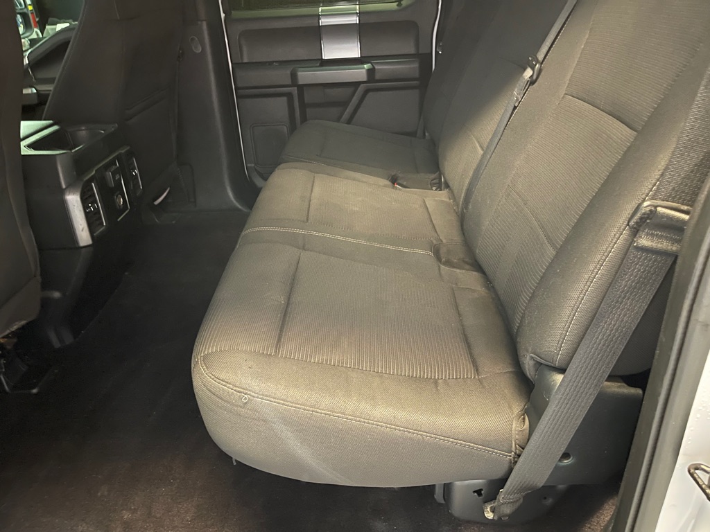 Photo 18 of this FORD F-150